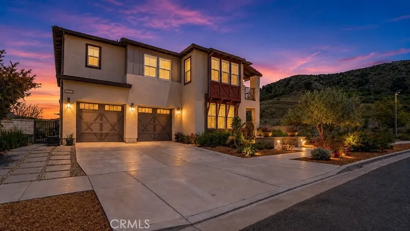 18601 Juniper Springs Canyon Country, CA 91387