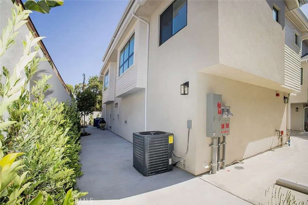1025 La Cadena Avenue #D Arcadia, CA 91007