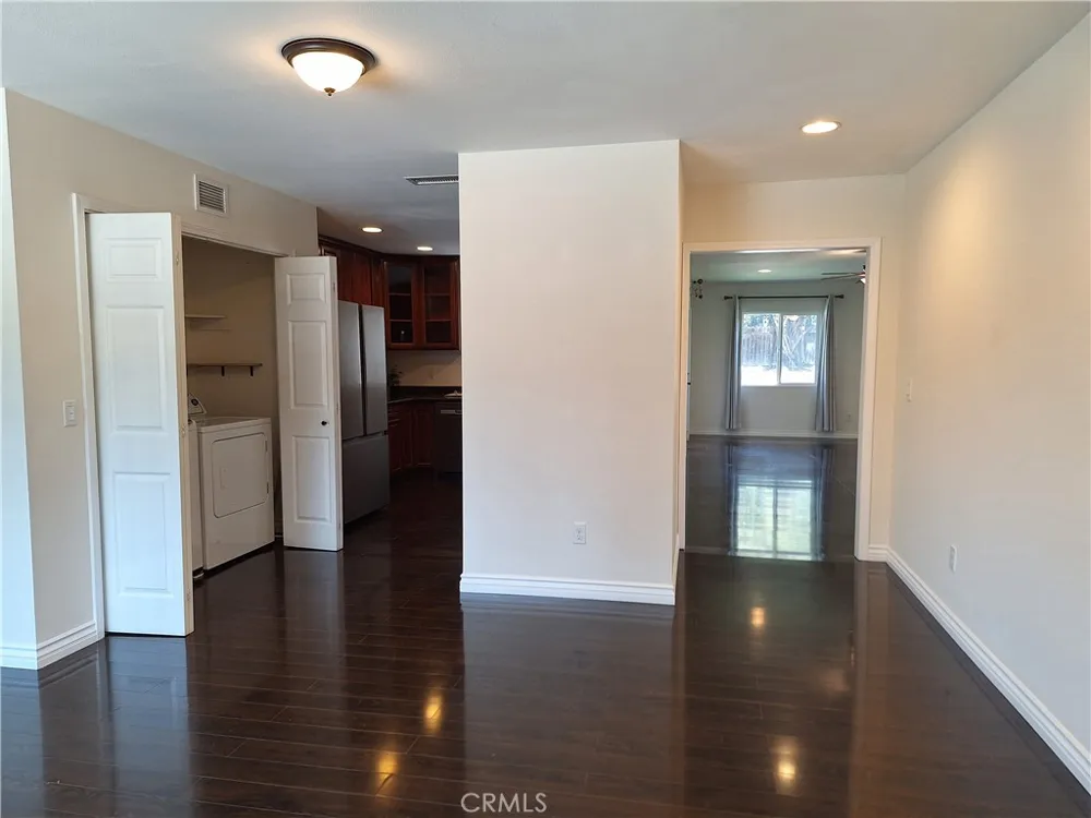 2541 Gardi Duarte, CA 91010
