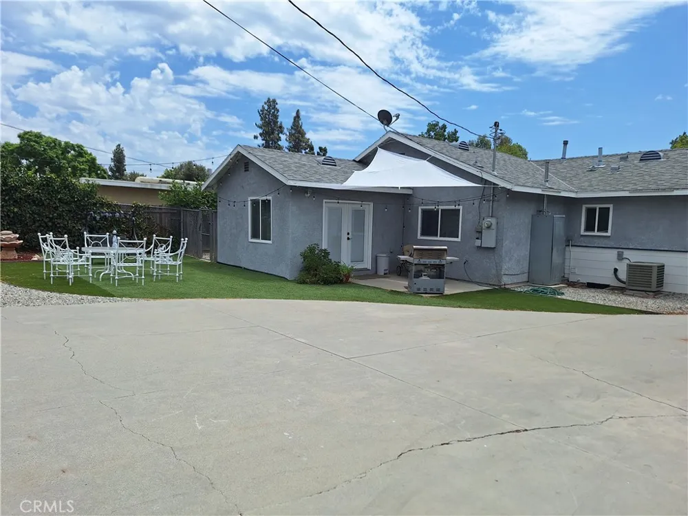 2541 Gardi Duarte, CA 91010