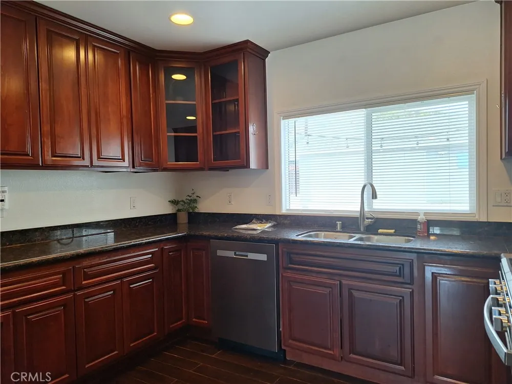 2541 Gardi Duarte, CA 91010