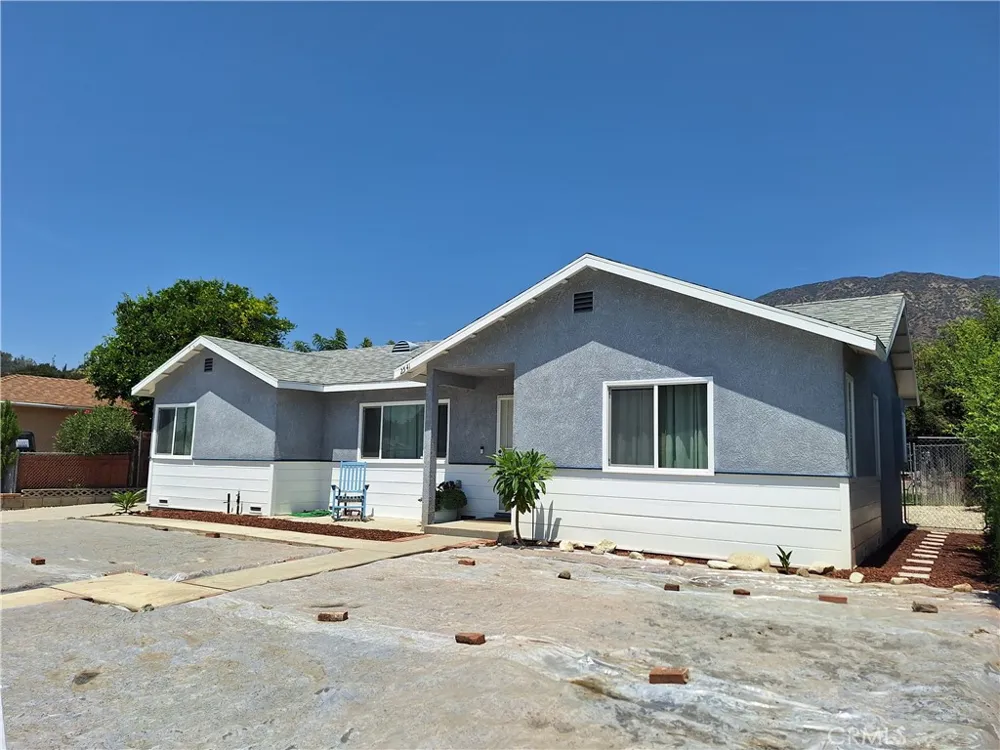 2541 Gardi Duarte, CA 91010
