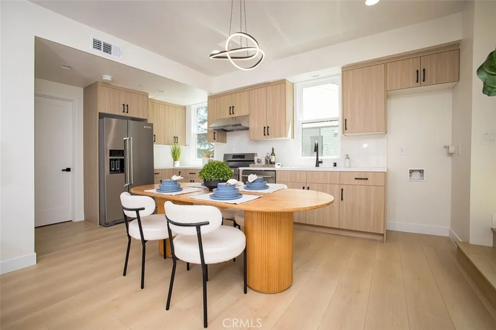1025 La Cadena Avenue #C Arcadia, CA 91007