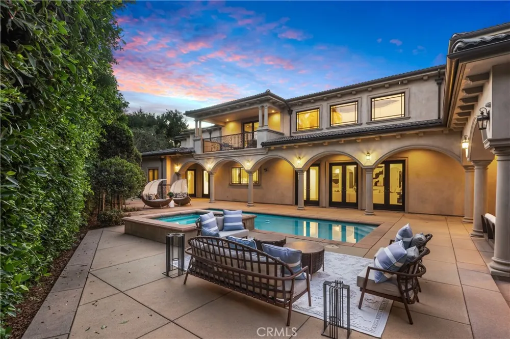 800 Hampton Road Arcadia, CA 91006