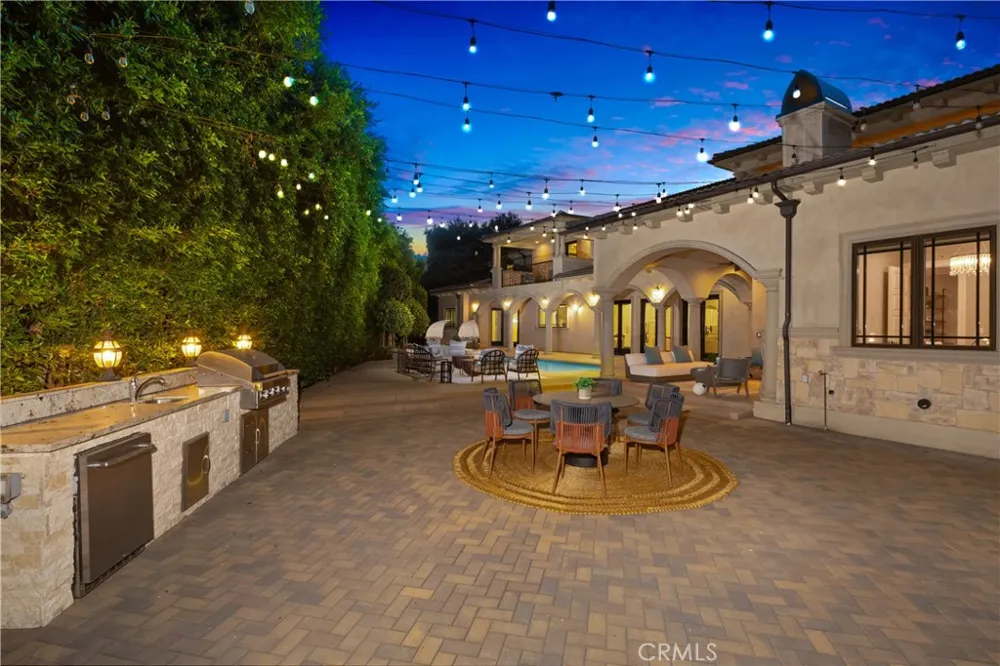 800 Hampton Road Arcadia, CA 91006