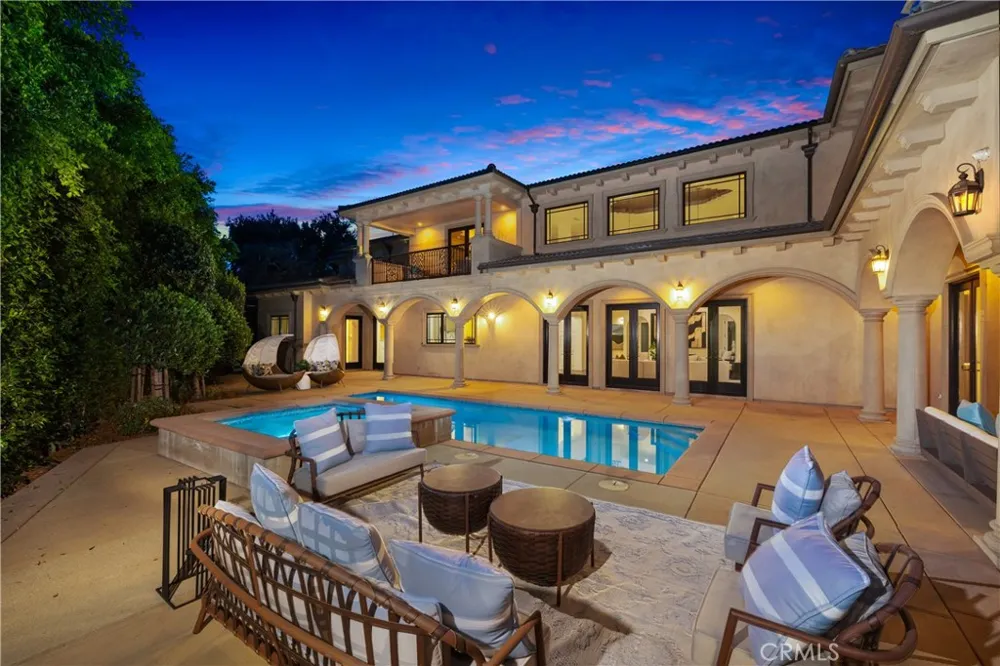 800 Hampton Road Arcadia, CA 91006