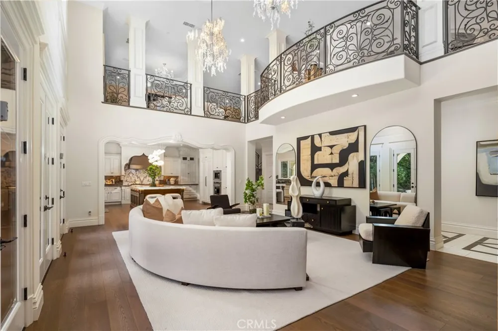 800 Hampton Road Arcadia, CA 91006