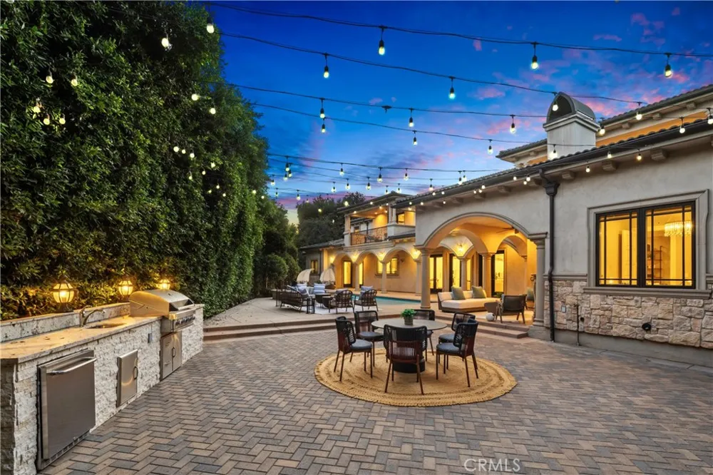 800 Hampton Road Arcadia, CA 91006