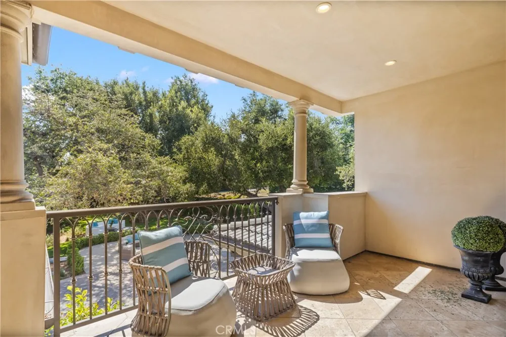 800 Hampton Road Arcadia, CA 91006