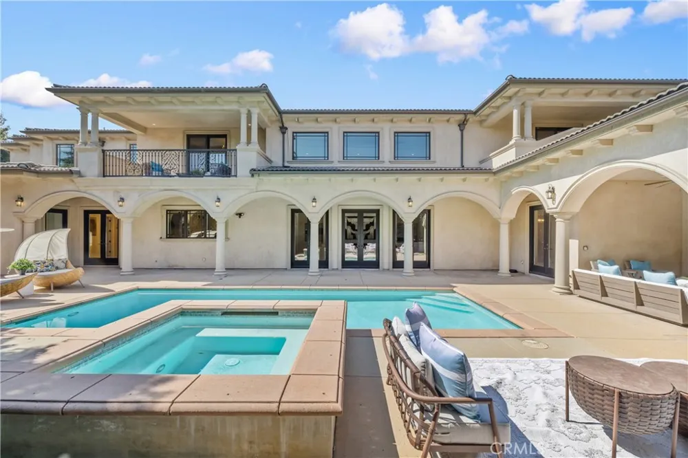 800 Hampton Road Arcadia, CA 91006