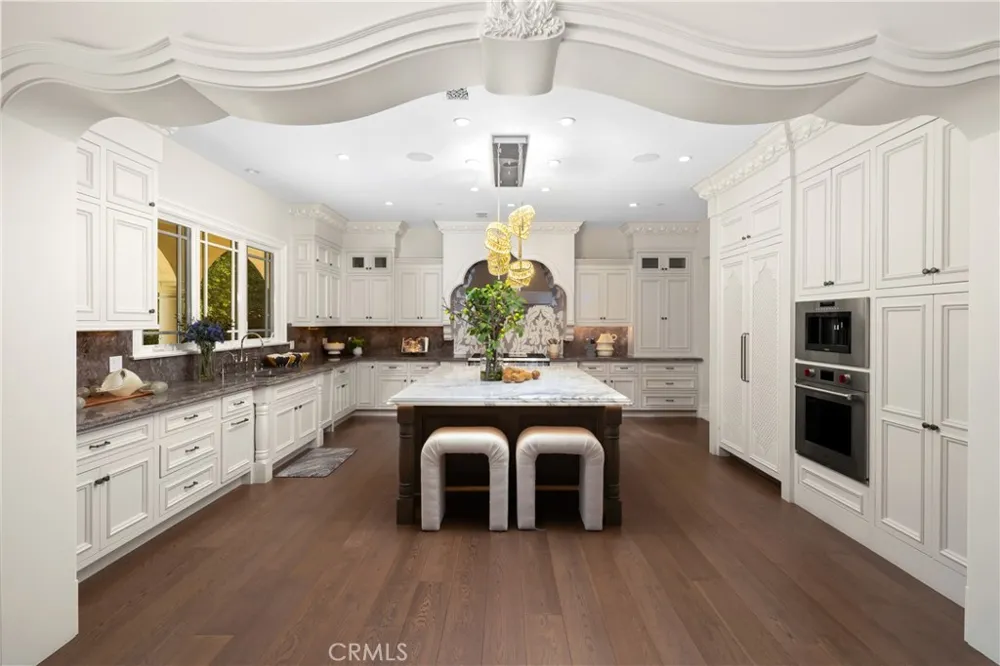 800 Hampton Road Arcadia, CA 91006
