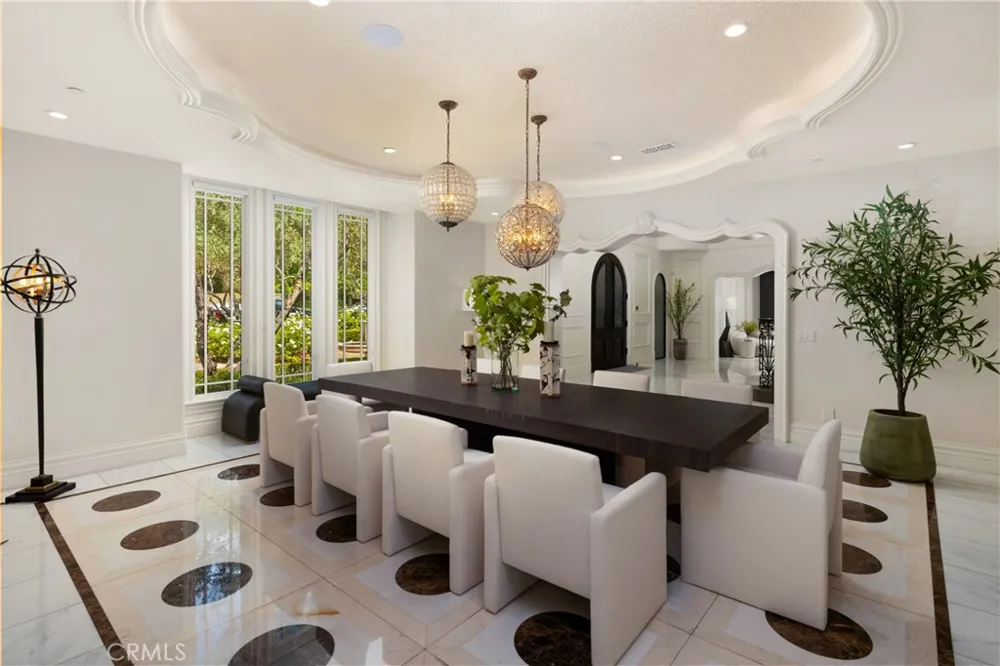 800 Hampton Road Arcadia, CA 91006