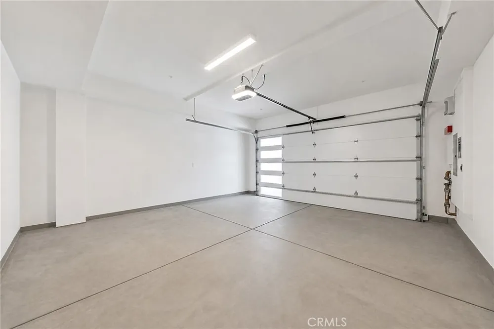 1115 poppy court Montebello, CA 90640