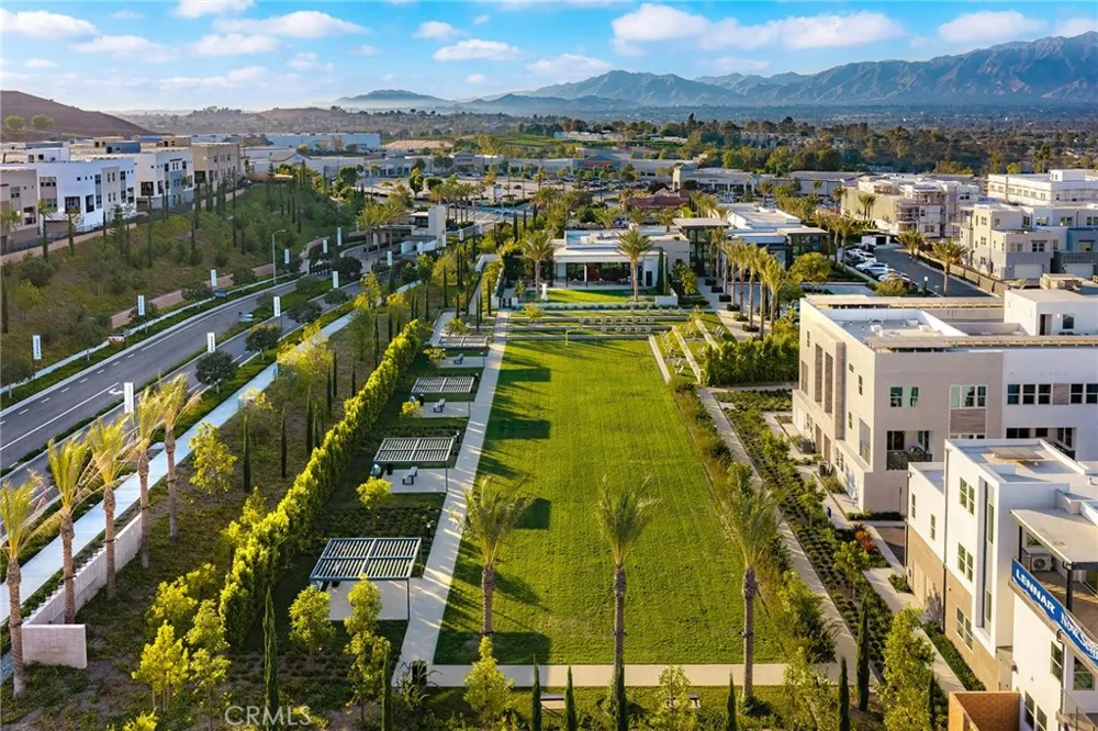 1115 poppy court Montebello, CA 90640