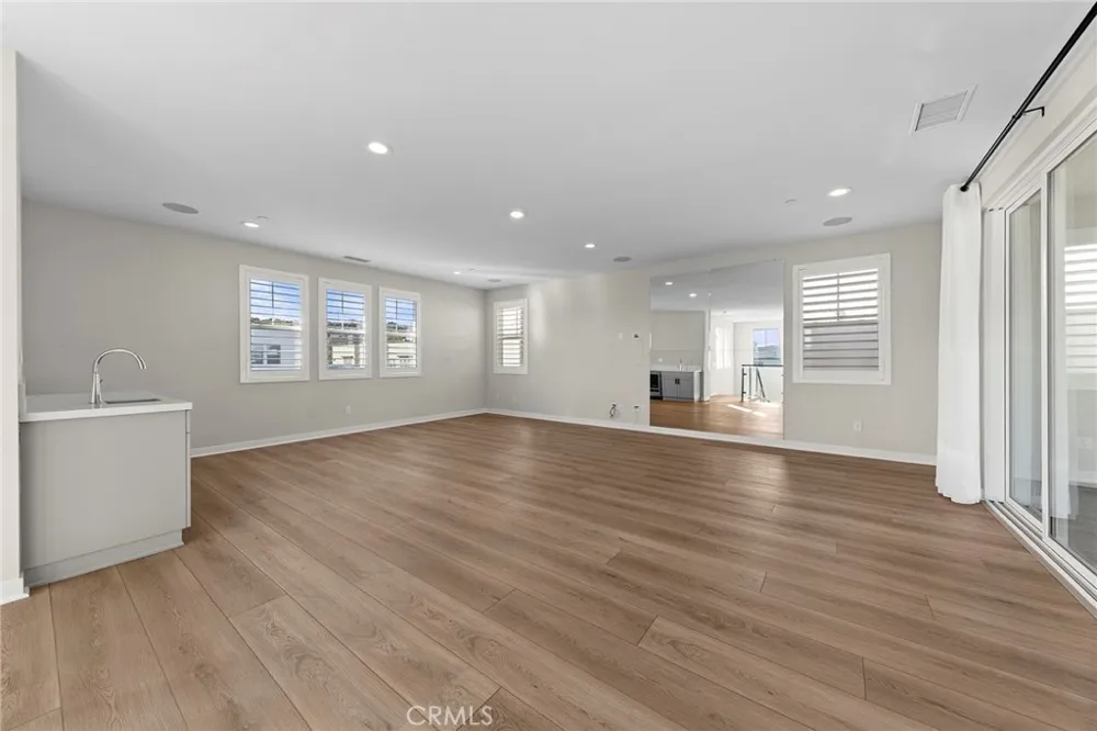1115 poppy court Montebello, CA 90640