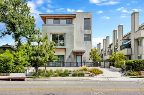 943 E California Boulevard #2