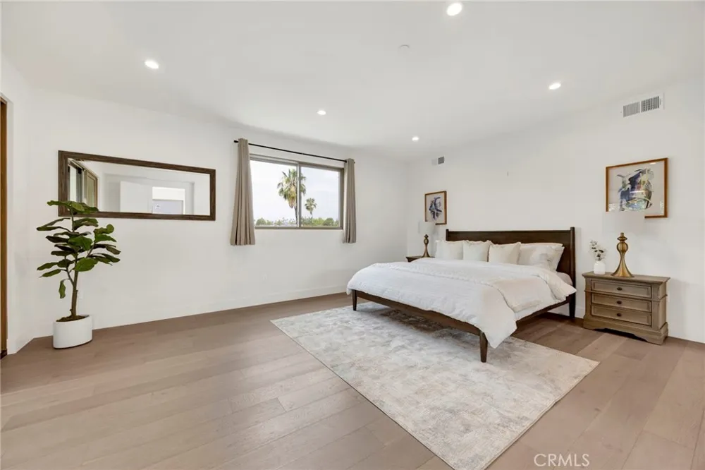 943 E California Boulevard #2 Pasadena, CA 91106