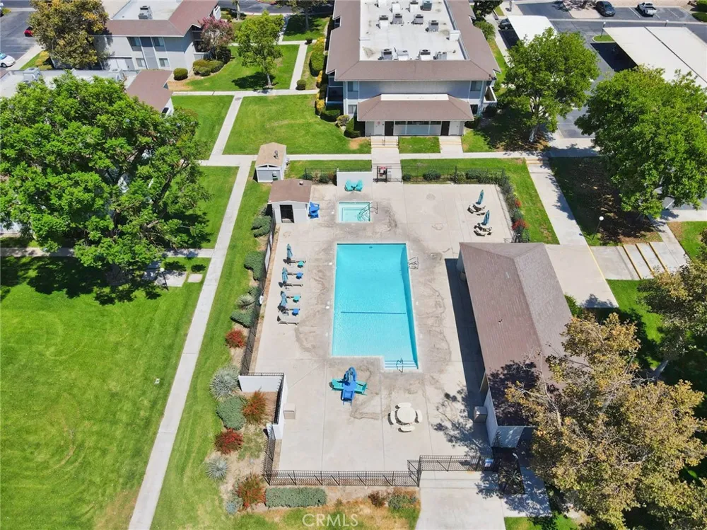 26200 Redlands #5 Redlands, CA 92373