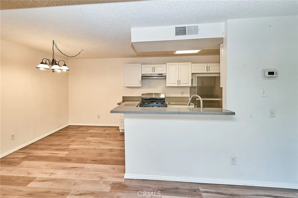 26200 Redlands #5 Redlands, CA 92373