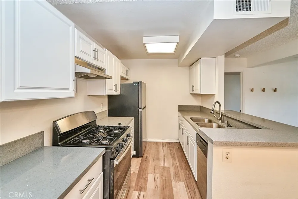 26200 Redlands #5 Redlands, CA 92373