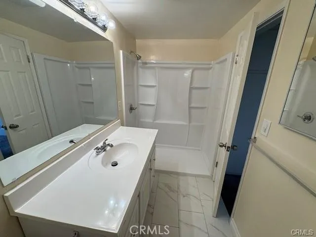 3568 Brenton Lynwood, CA 90262