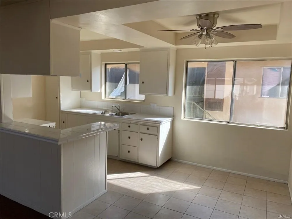 3568 Brenton Lynwood, CA 90262