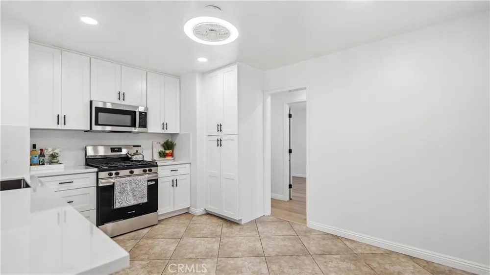 17012 E Benwood Covina, CA 91722