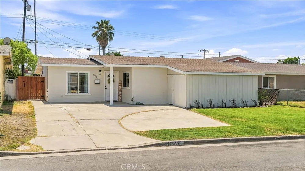 17012 E Benwood Covina, CA 91722