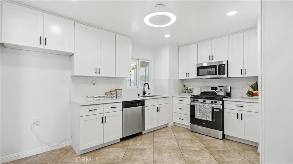 17012 E Benwood Covina, CA 91722