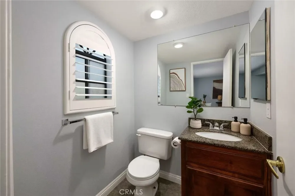 25 Palmetto Drive #F Alhambra, CA 91801
