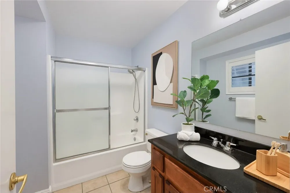 25 Palmetto Drive #F Alhambra, CA 91801