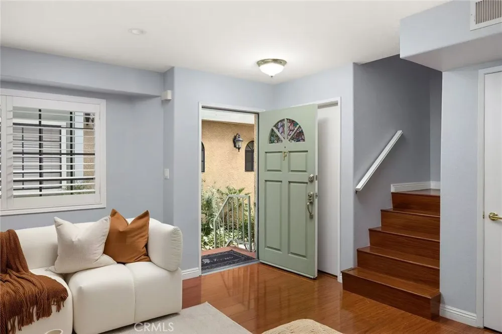 25 Palmetto Drive #F Alhambra, CA 91801
