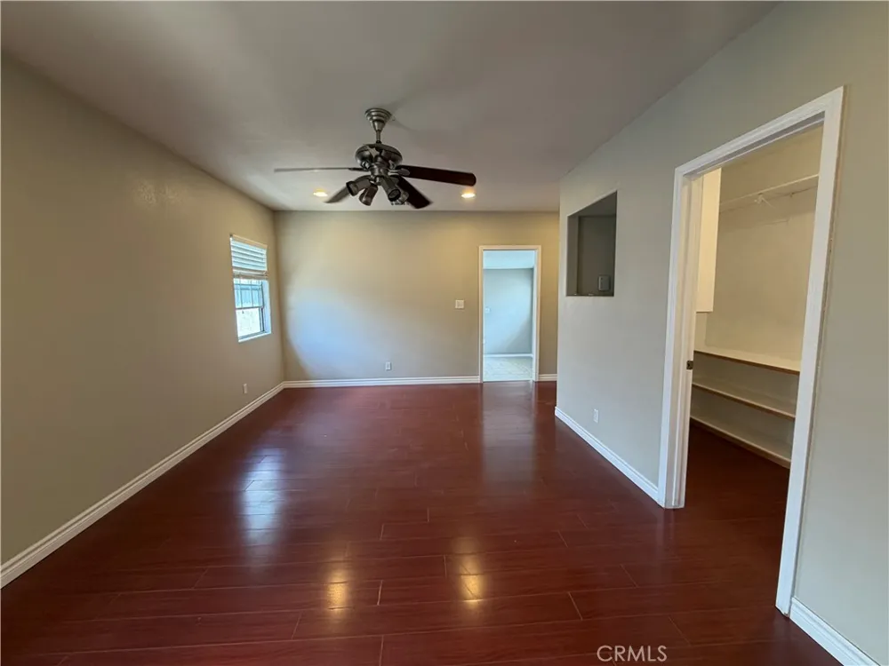 129 E Pomona Monrovia, CA 91016
