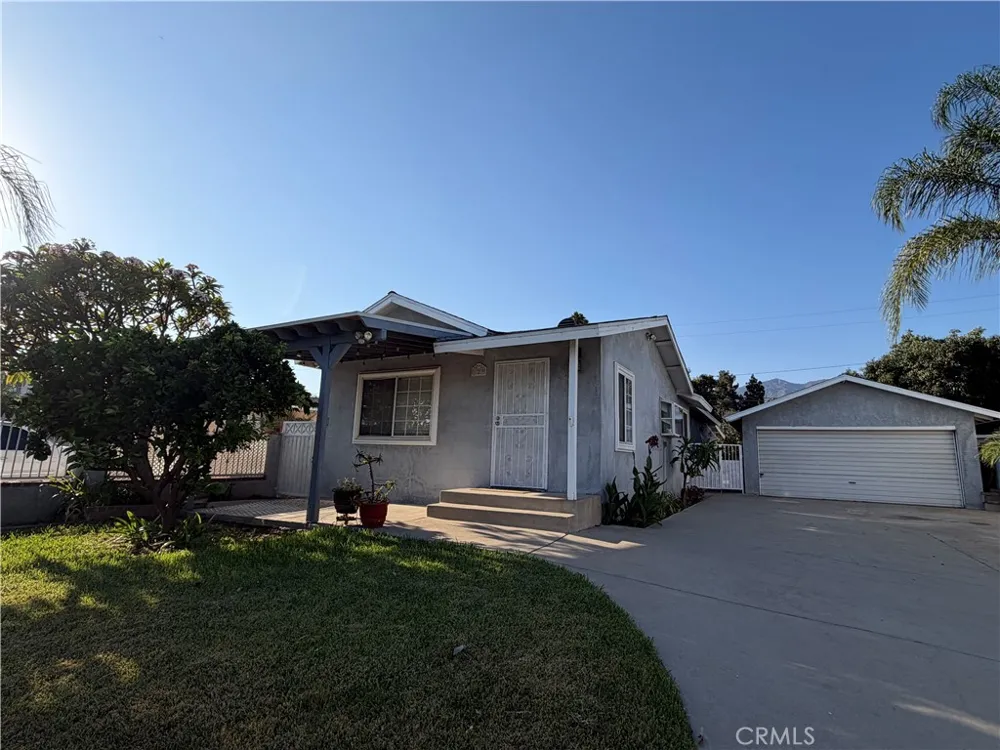 129 E Pomona Monrovia, CA 91016