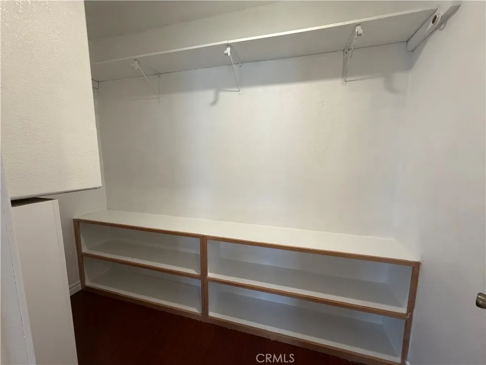 129 E Pomona Monrovia, CA 91016