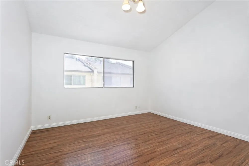 1842 Rosebrook Rosemead, CA 91770