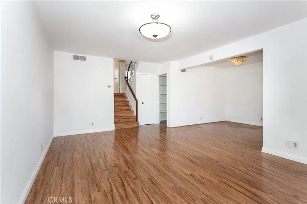 1842 Rosebrook Rosemead, CA 91770