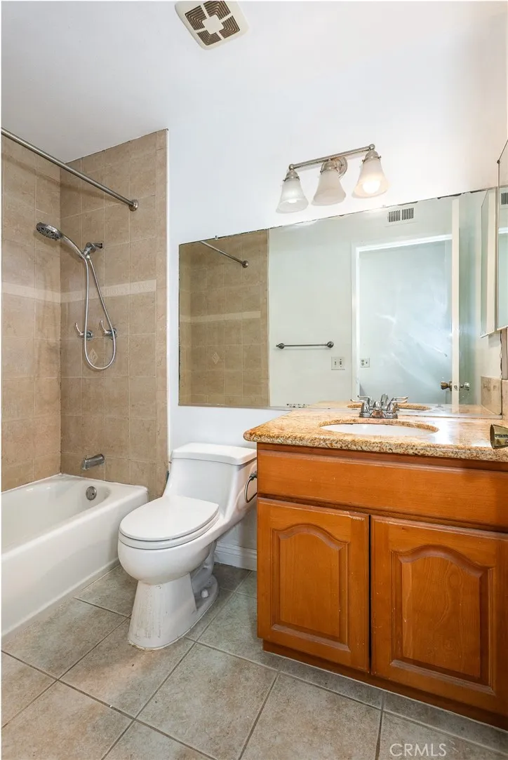 1842 Rosebrook Rosemead, CA 91770