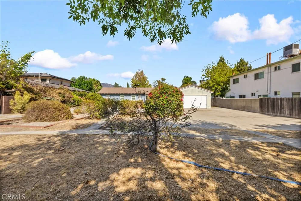 1121 Highland Oaks Drive Arcadia, CA 91006