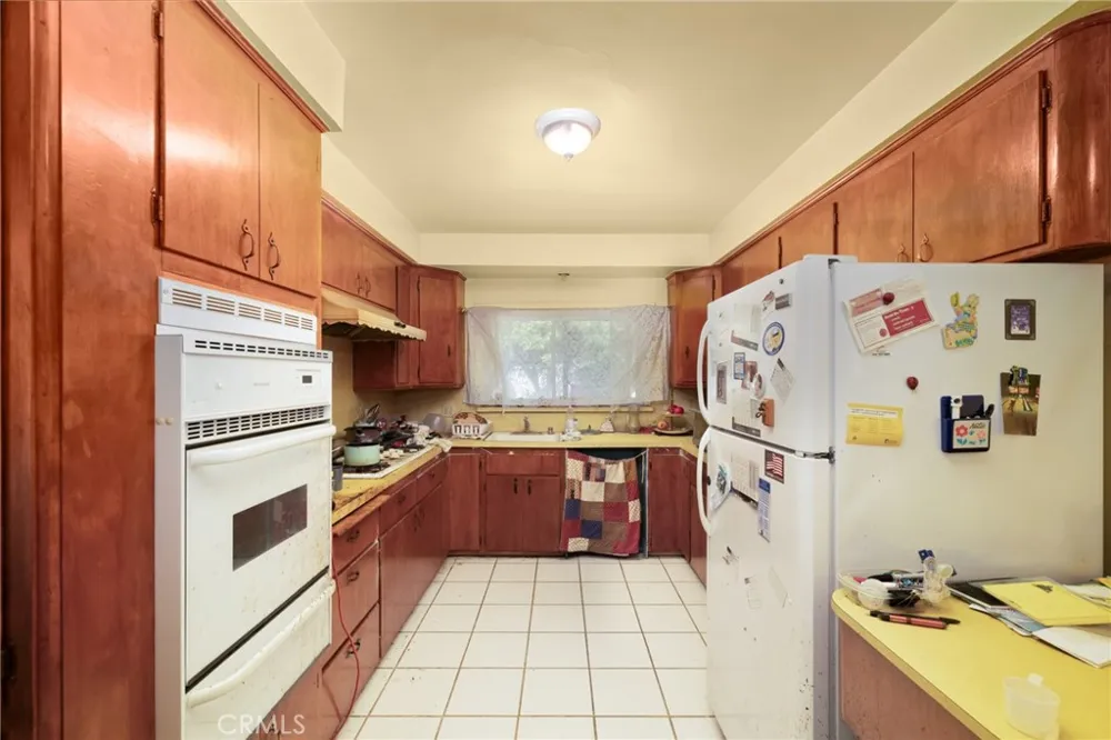 1121 Highland Oaks Drive Arcadia, CA 91006
