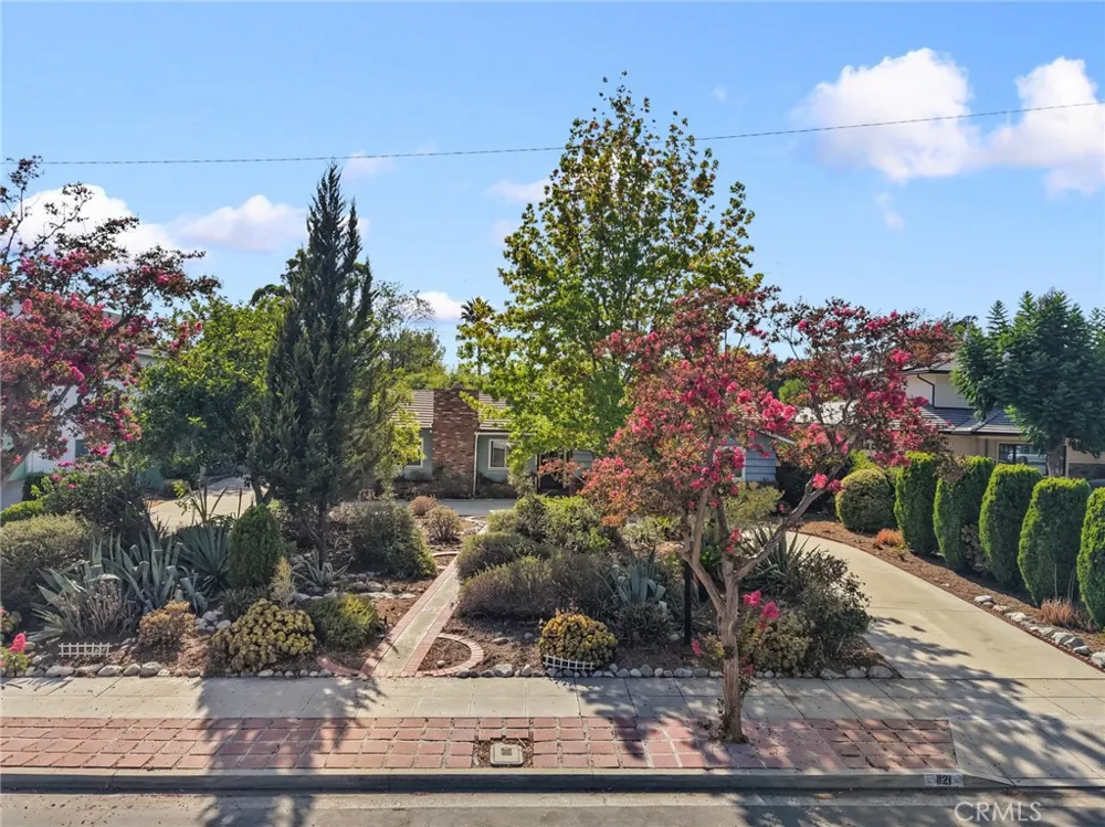 1121 Highland Oaks Drive Arcadia, CA 91006