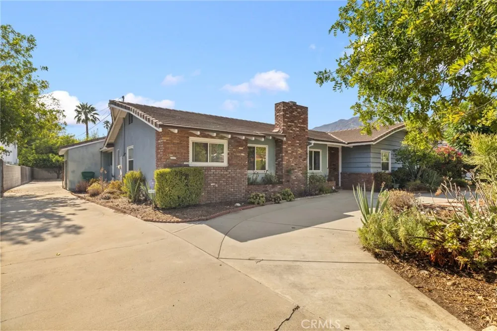 1121 Highland Oaks Drive Arcadia, CA 91006