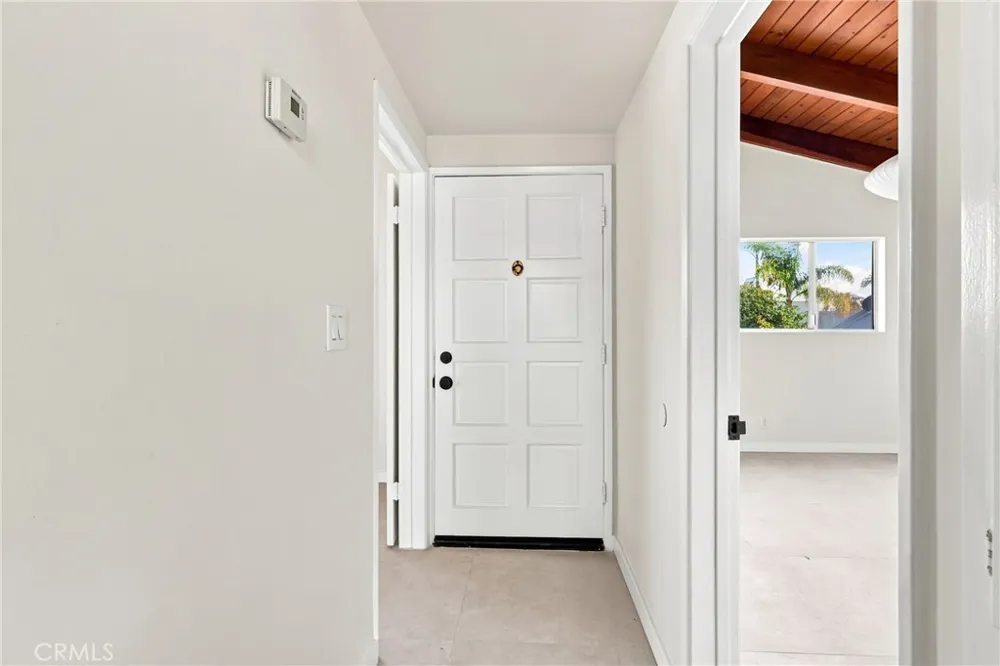 5829 E 2nd Long Beach, CA 90803