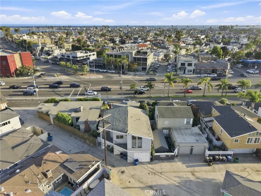 5829 E 2nd Long Beach, CA 90803