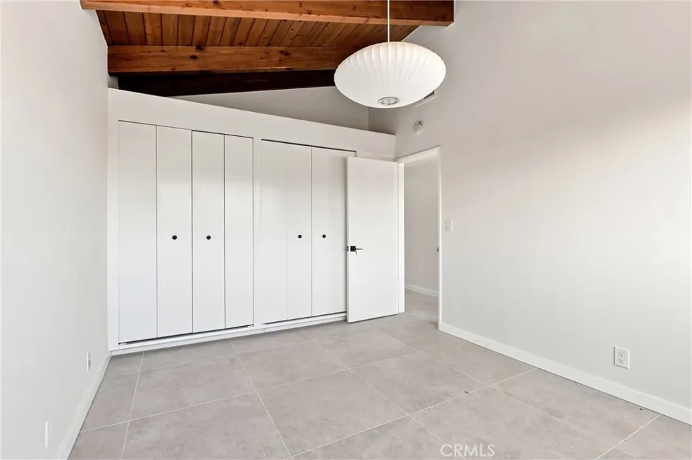 5829 E 2nd Long Beach, CA 90803