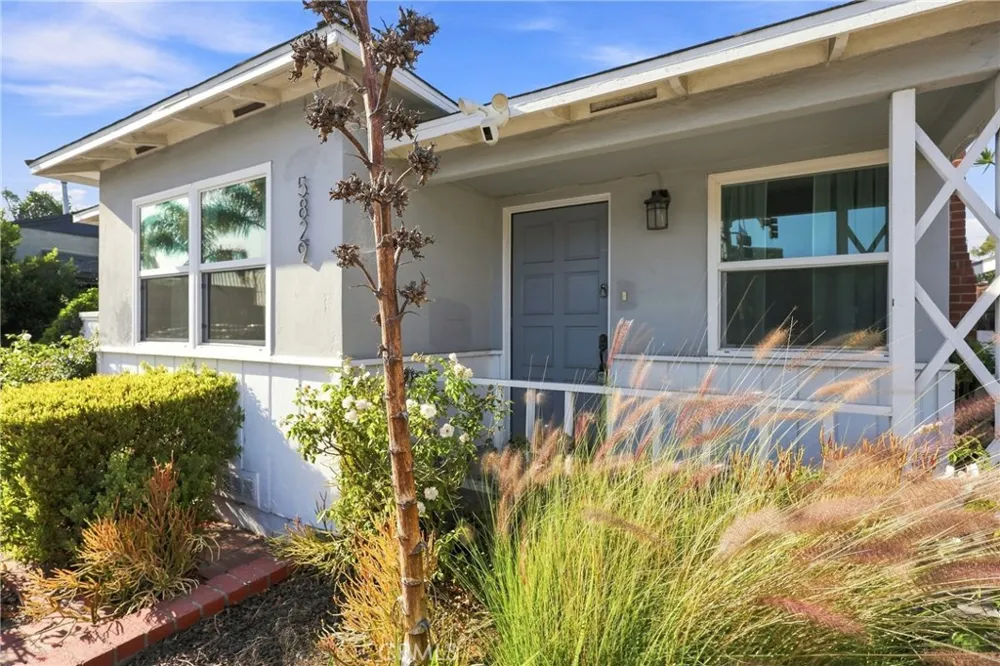 5829 E 2nd Long Beach, CA 90803