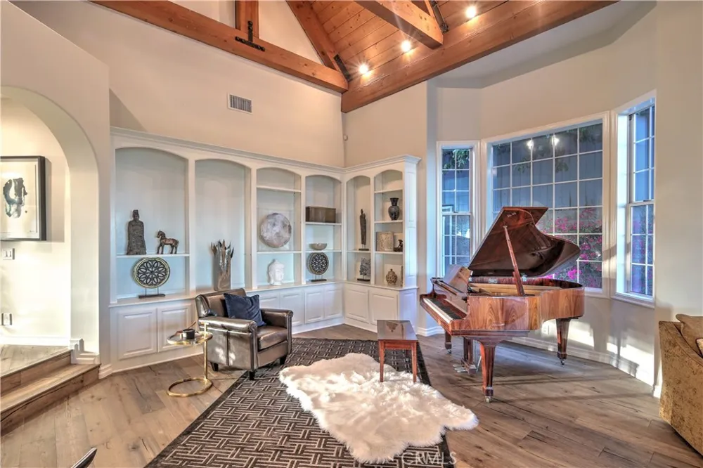 1016 Briarcliff Road Monrovia, CA 91016