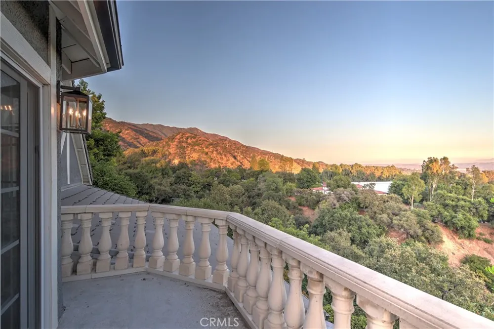 1016 Briarcliff Road Monrovia, CA 91016