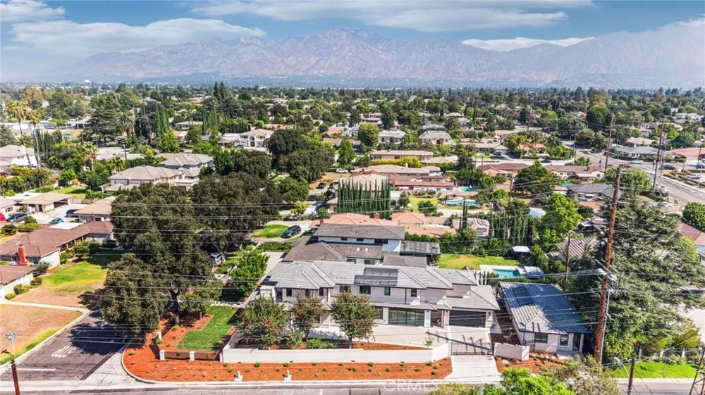 2740 Gilpin Arcadia, CA 91007