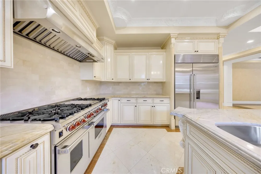 2041 S 6th Arcadia, CA 91006